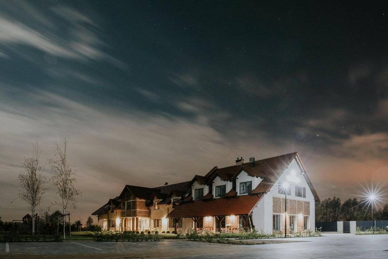Tulipanowy Gosciniec Bed & Breakfast Jantar Exterior photo