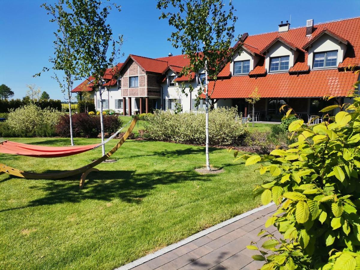 Tulipanowy Gosciniec Bed & Breakfast Jantar Exterior photo
